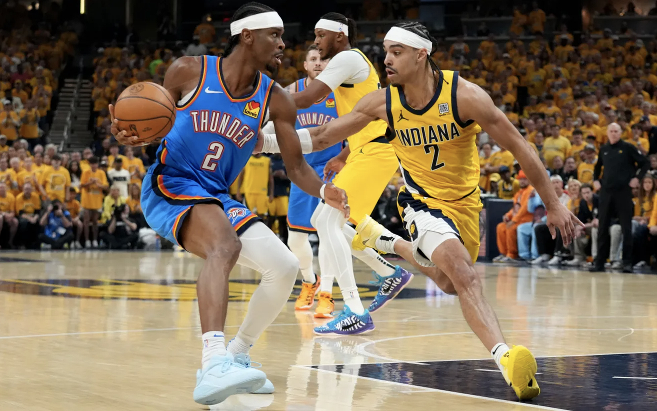 NBA常规赛四强战对决在即！上海海港演练定位球，曼城密集防守应对的简单介绍